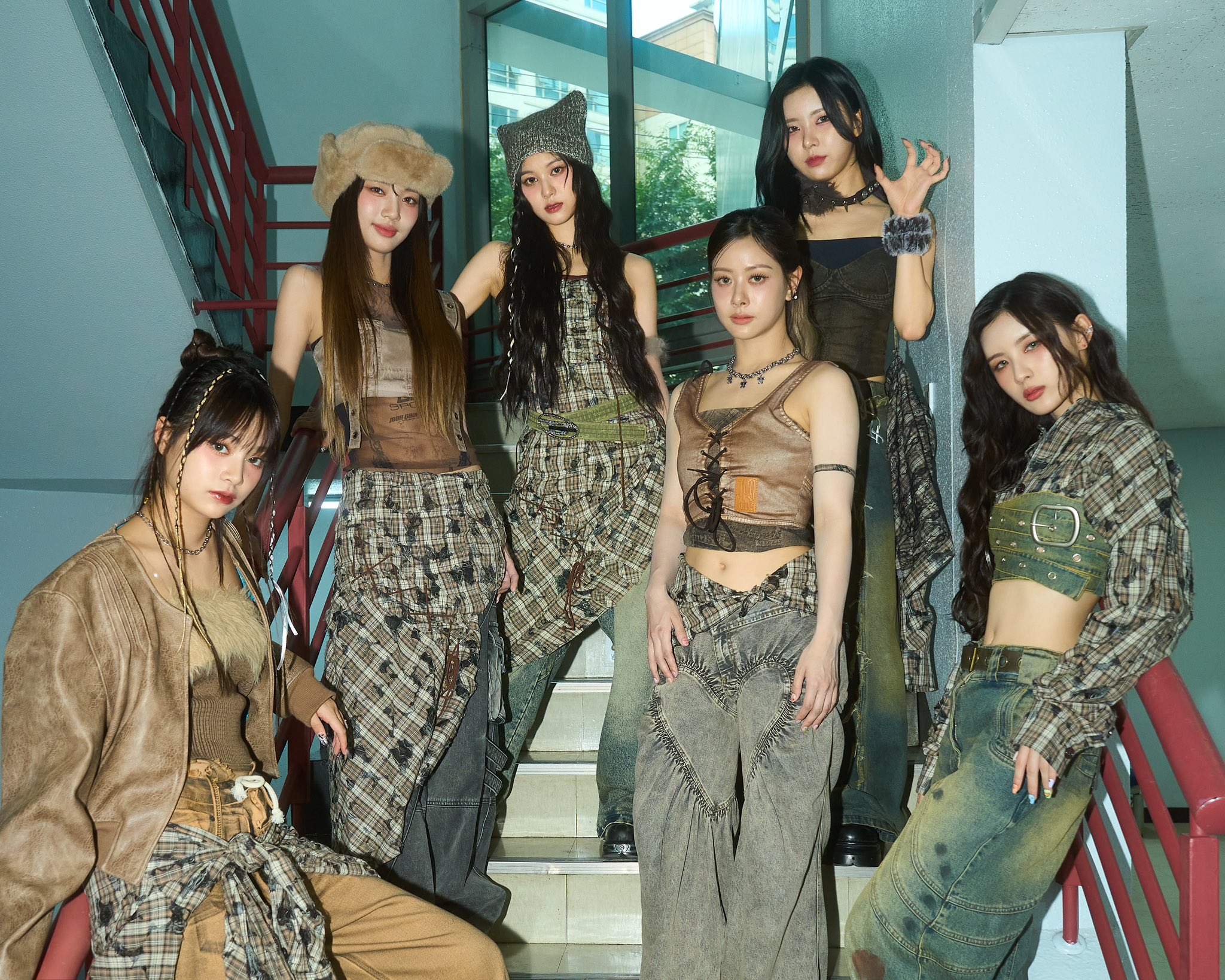 GYFEiMOb0AEYPfI?format=jpg&name=large