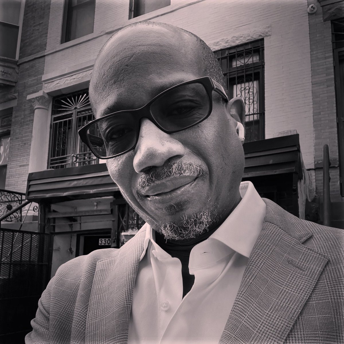 MalcolmREi's tweet photo. #ClintonHill “Jazzy” House 😎🤎🏠🎼 #ComingSoon 
:
:
:
Malcolm from #Breuckelen @compass 😉🏠🤎 @blkcompass License Associate #RealEstate #Broker🗽#Buying #Selling #Leasing #Investing #USMCVet #PrattGrad #KappaMan Τελειωοις https://t.co/lIiqz2momi