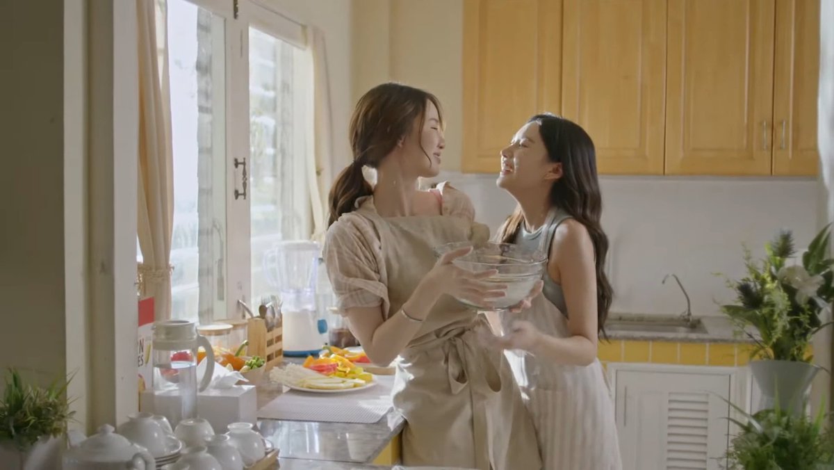 archivesGLs's tweet photo. #AppleMyloveTheSeries Mini Trailer is out

https://t.co/c4fHc6vlw6

#APPLEMiniTrailer https://t.co/suW5UndHlO