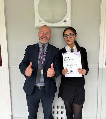 OAHemsworth's tweet photo. We ended last week with the return of Praise Friday!
 A superb start the year! Well done everyone!
#PraiseFriday https://t.co/OshKUCJkpM