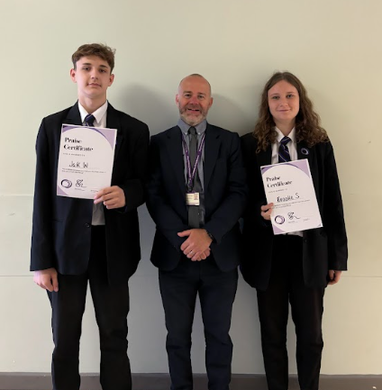 OAHemsworth's tweet photo. We ended last week with the return of Praise Friday!
 A superb start the year! Well done everyone!
#PraiseFriday https://t.co/OshKUCJkpM