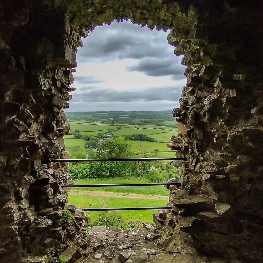 Back2GoodLife's tweet image. The weather shift reminds us to slow down, sip herbal tea, and reflect on nature’s cycles. 🍃 How do you embrace seasonal changes? #BackToTheGoodLife #SeasonalLiving #WeatherChanges