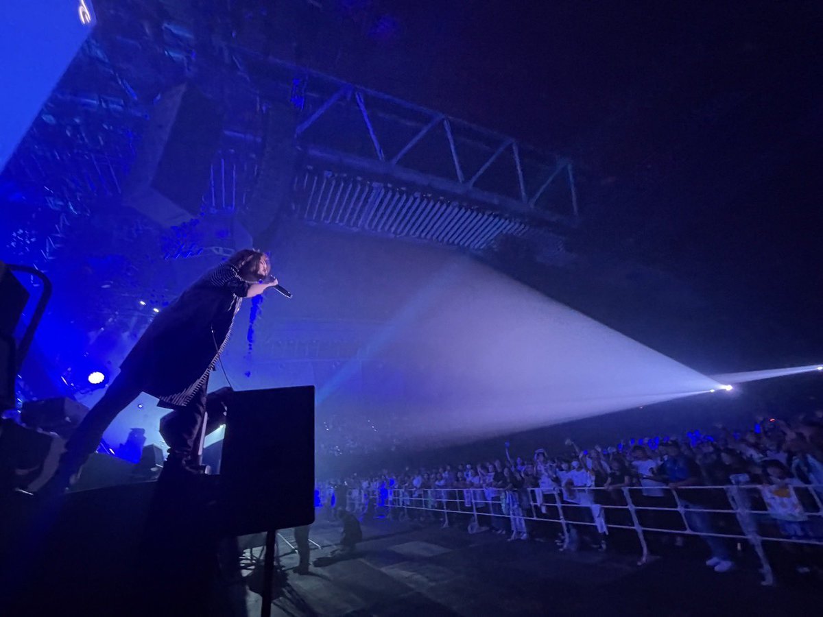 kiryuintw's tweet photo. 和歌山ビッグホエールにて
#backnumber対バンツアー
#antisleepstour2024 
和歌山公演2日目終わりました！皆さんありがとうございました(^-^)
凄いイベントだったな〜！会場のみんな、楽しめたかな？
また10年後くらいにみんな約50歳になって同じく対バン2マンしてたら素敵だなあ(^-^)🎤🎸
#backnumber https://t.co/81j6Q0H4tt