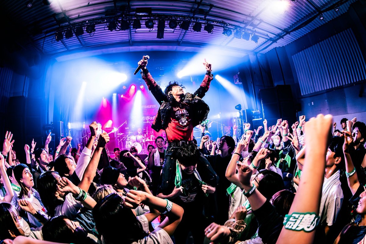 yappatakashi's tweet photo. 青春ヶ丘俊光 1st ONEMAN
 「全力疾走ツアー この漢 青春ヶ丘」

札幌公演ありがとうございました！
本日も最高でした！！

なかなかこんなアーティストには出会えないかこの物語を１話たりとも見逃すのは勿体無い。

まだの人は是非🔥

#青春ヶ丘俊光 
#全力疾走ツアー

photo by @yusuke_mphoto https://t.co/RzWThG8uZO