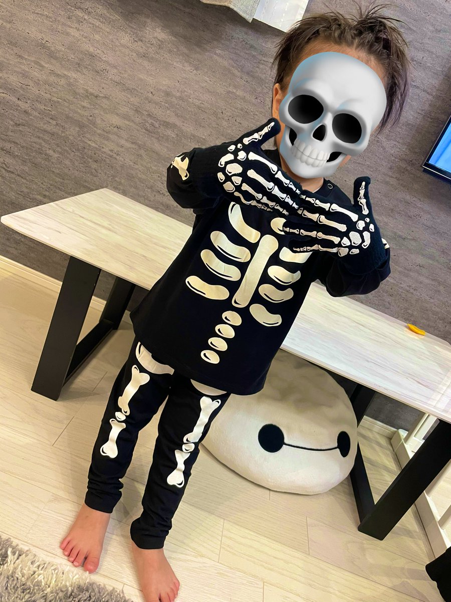息子にふざけ半分で服買ってあげたけど
めちゃくちゃ気に入ってくれて
パパ嬉しいよｗ