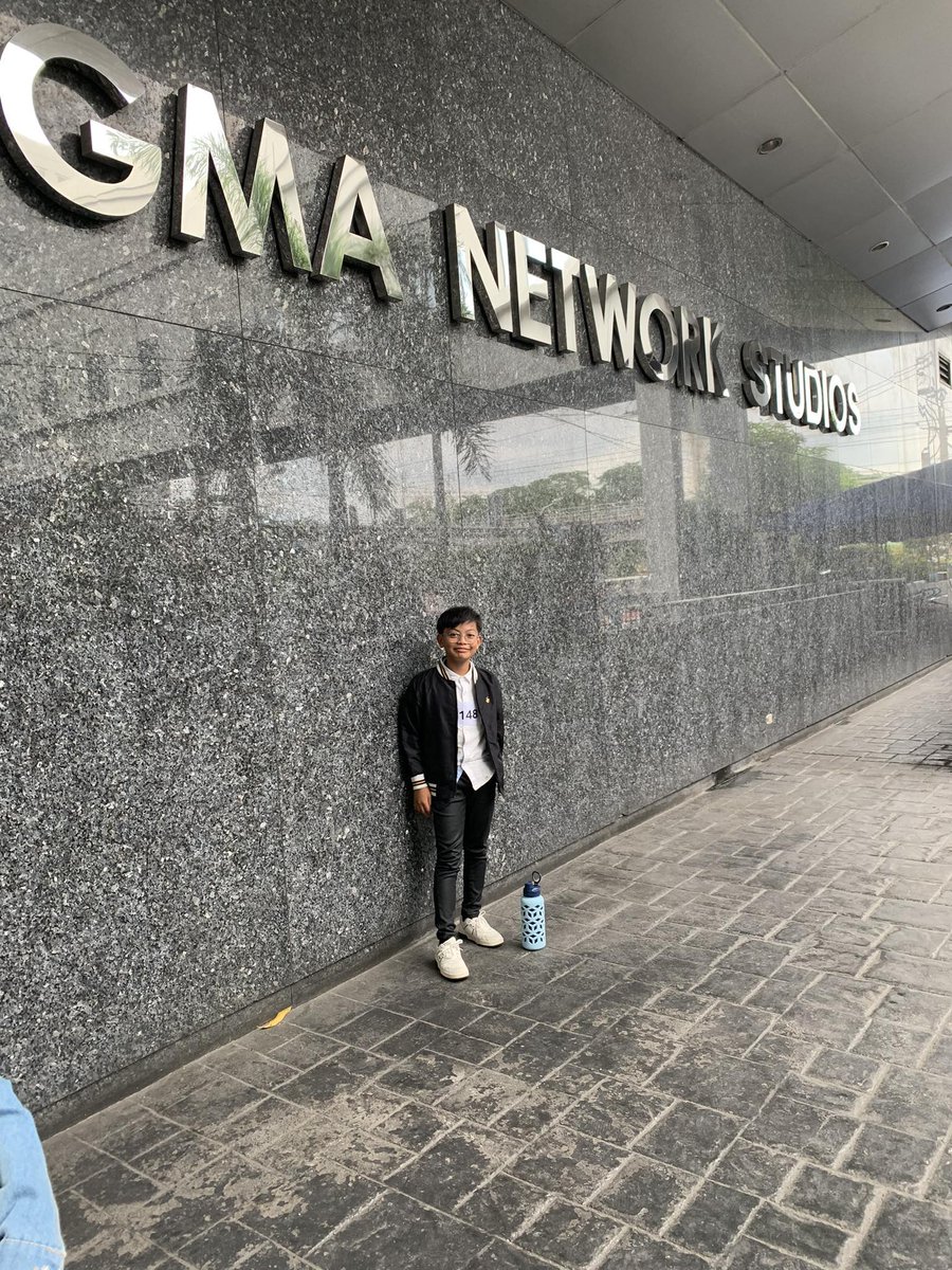 boimervs05's tweet photo. Napaka husay mo Shawn!
#TVKAkoAngPinili
@Shawnhendrix01
#TVKShawnAgustin

Shawn on TheVoiceKidsPH
ShawnHendrix on TVK https://t.co/3PhMNG4WRB