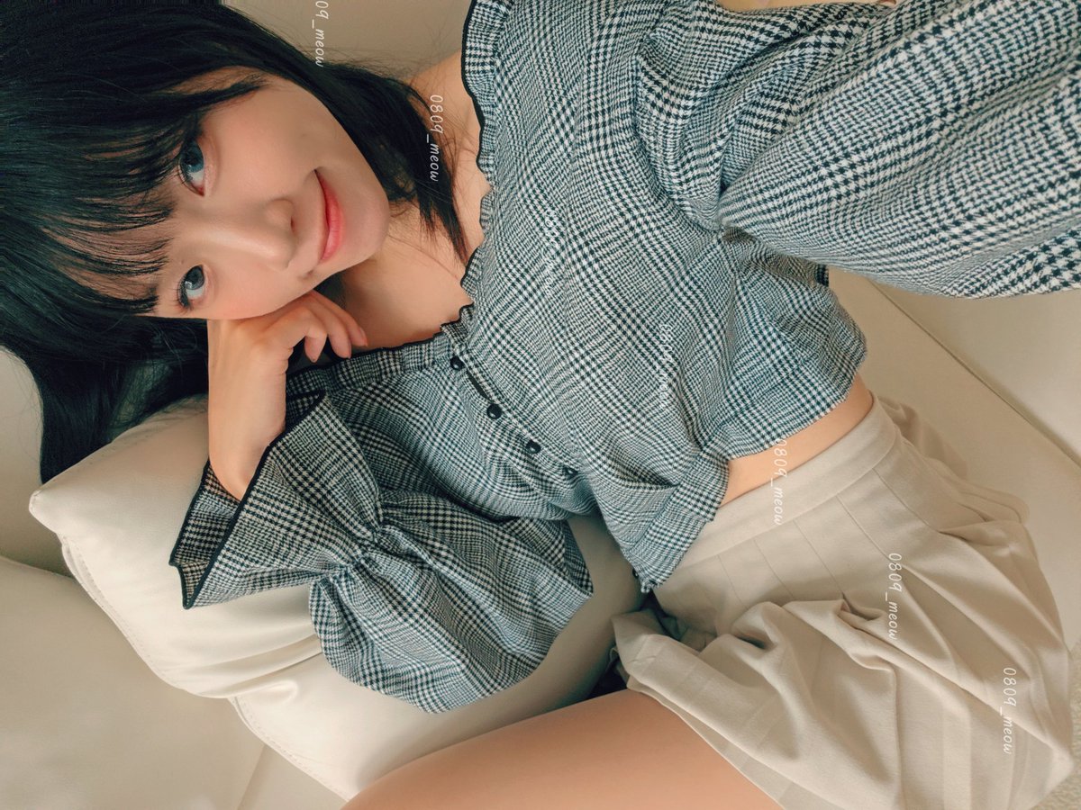 週末下大雨
兩天都被淋ㄉ濕不躂督ㄉ
๐·°(৹˃ᗝ˂৹)°·๐ https://t.co/xFVxjK9NFc