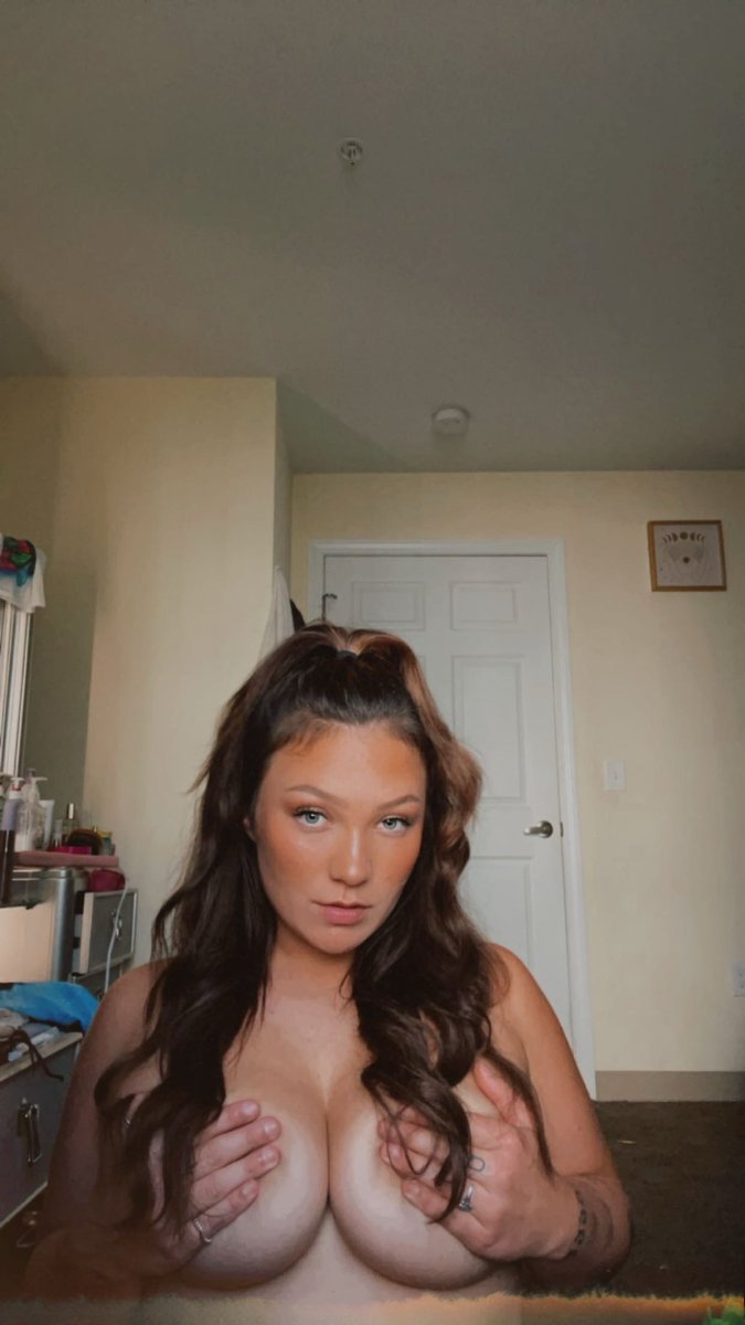 onlyfans.com/morgsshay111
Little bit angel whole lot of outlaw🥰😘