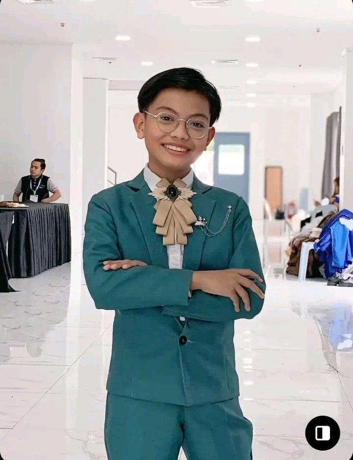 louielajoyg's tweet photo. You can do it!

#TVKAkoAngPinili
@Shawnhendrix01
#TVKShawnAgustin

Shawn on TheVoiceKidsPH
ShawnHendrix on TVK https://t.co/ZqSjFtdeL1