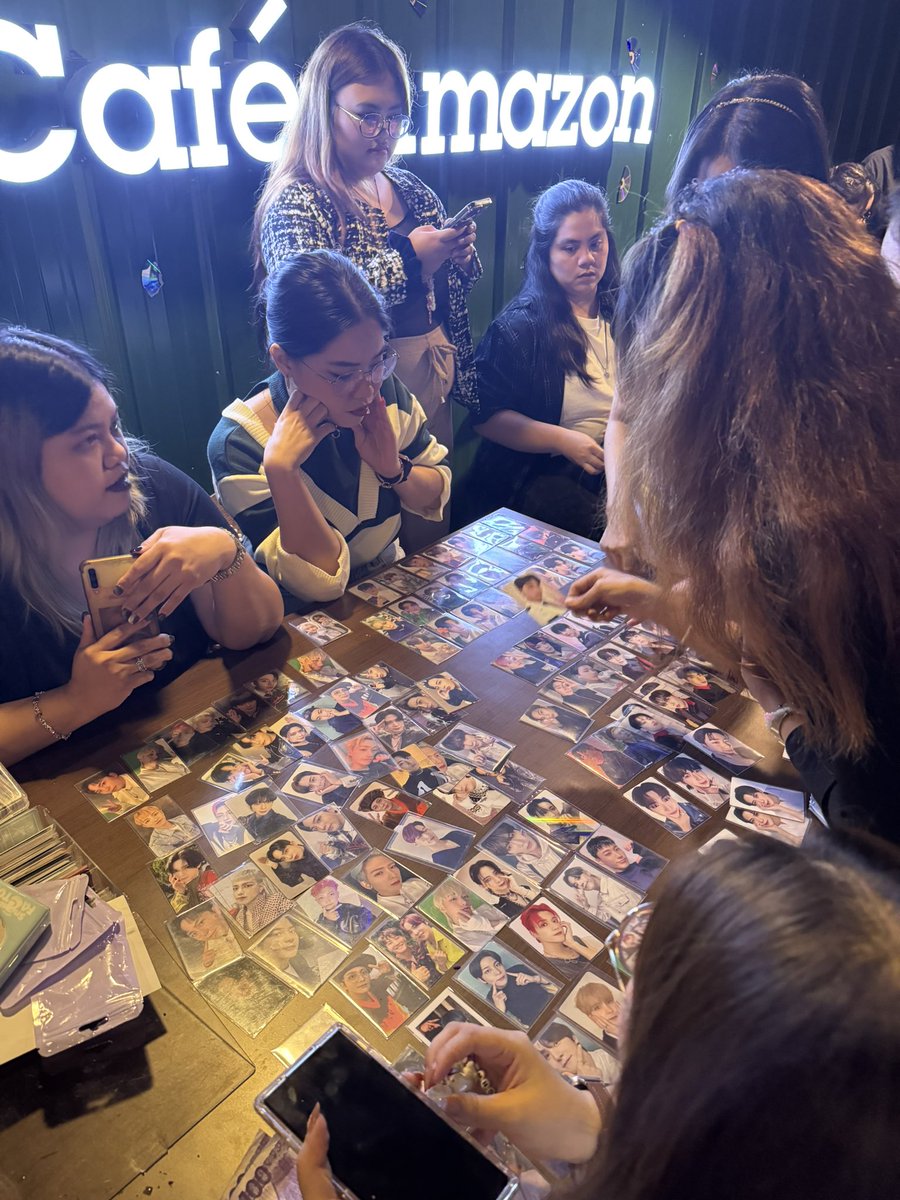 steamduyuyu's tweet photo. i had a blast with atinys today at the matz cse !! π₯Ήπ so happy to hang out w everyone at my first ateez cse. lucky enough to win a couple of raffle prizes too!! thank you to everyone. i had fun today β¨ #Headliners_MATZ https://t.co/5CuGS7vdCr