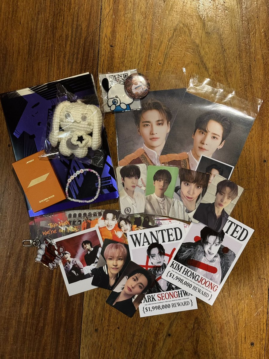 steamduyuyu's tweet photo. i had a blast with atinys today at the matz cse !! π₯Ήπ so happy to hang out w everyone at my first ateez cse. lucky enough to win a couple of raffle prizes too!! thank you to everyone. i had fun today β¨ #Headliners_MATZ https://t.co/5CuGS7vdCr