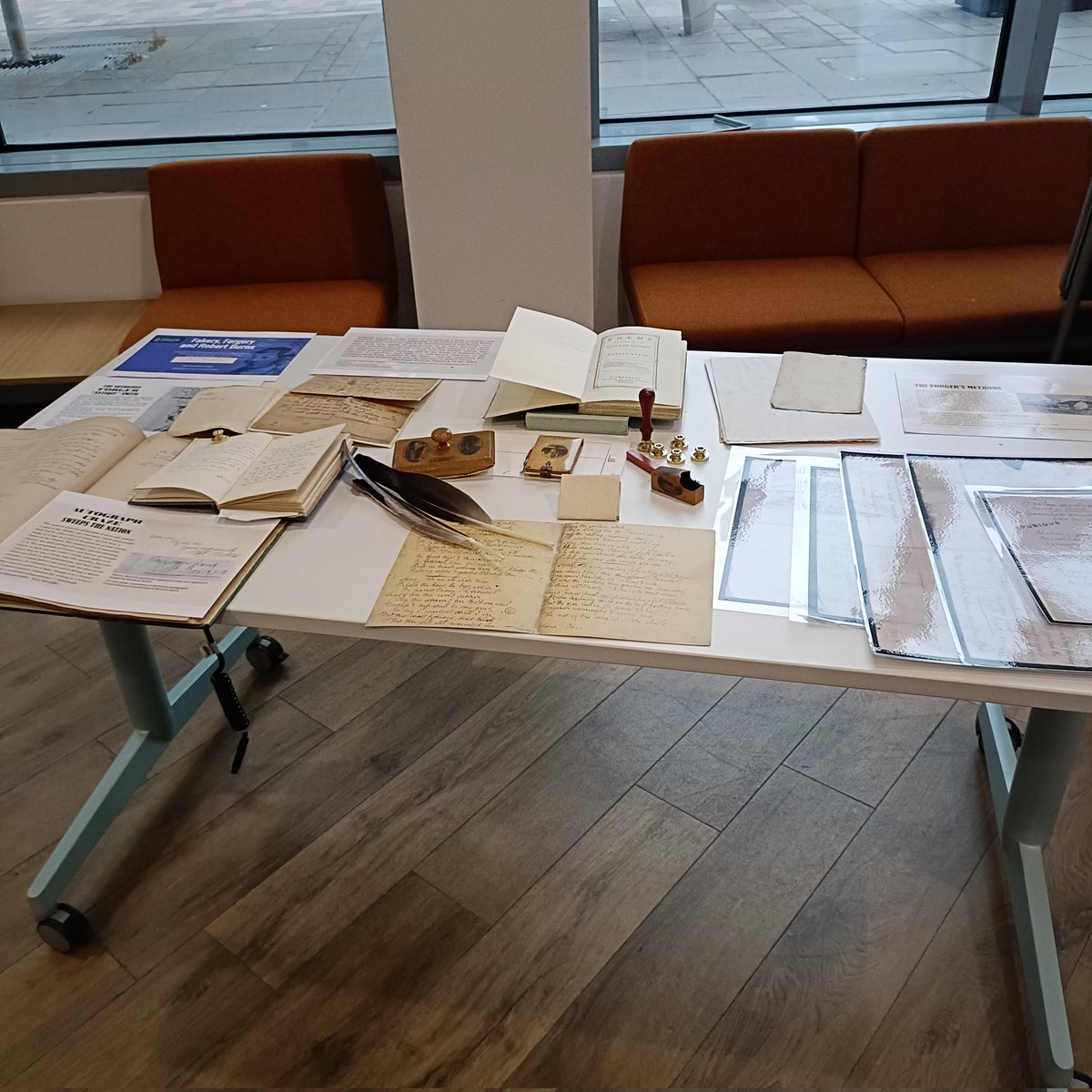 GerardCarruthe2's tweet photo. @DrRonnieYoung 's wonderful world of learning at Exploration @UofGARC about to swing into action on day 2!

Forgery workshop! https://t.co/L47QuEAoeF