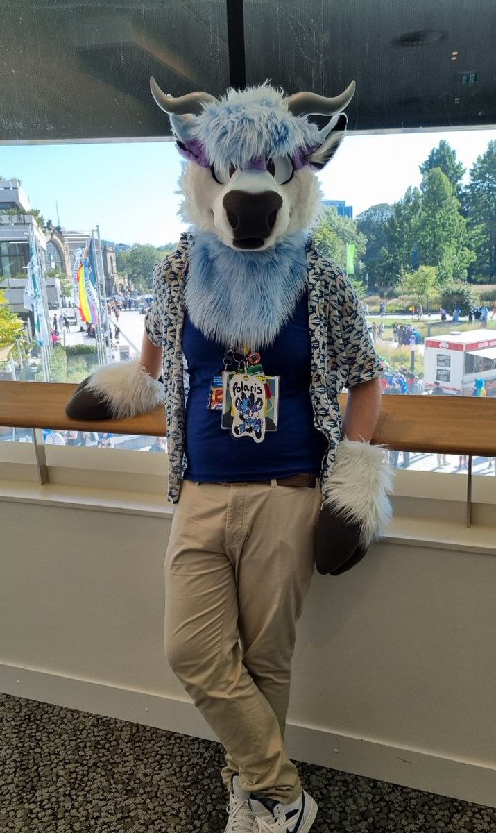 FloofyMoo ๐ฆฌ ๐ EF 28 (@floofymoo) on Twitter photo #Eurofurence is a wrap! Thank you to all the new and old friends who made my con such a blast!! I love you folks!!
Also look at this pretty picture of me wearing Polaris!!
๐งต <a href="/pseudocanid/">Pseudo ๐งช</a>
๐ธ <a href="/LaerobaOfAzure/">Laeroba the Music Fox</a> #Eurofurence is a wrap! Thank you to all the new and old friends who made my con such a blast!! I love you folks!!
Also look at this pretty picture of me wearing Polaris!!
๐งต <a href="/pseudocanid/">Pseudo ๐งช</a>
๐ธ <a href="/LaerobaOfAzure/">Laeroba the Music Fox</a>