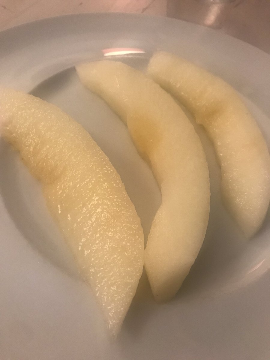 Buono il melone 😍😍😍
 #AnimeComplicate_