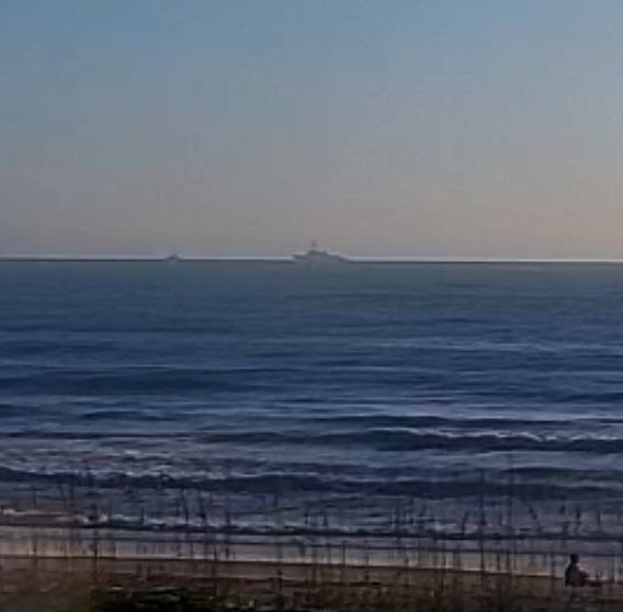 WarshipCam's tweet photo. USS Mason (DDG 87) Arleigh Burke-class Flight IIA guided missile destroyer coming into Mayport, Florida - September 22, 2024 #ussmason #ddg87
SRC: webcam https://t.co/wZ02R03o53