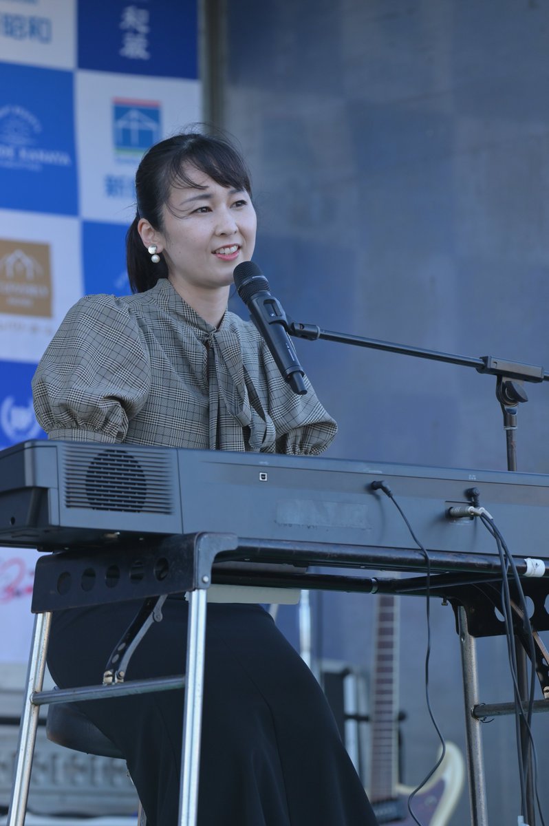 O75Takshi's tweet photo. 10月5日大阪心斎橋駅近くのライブハウス『歌う魚』さんでライブする 渡辺あゆ香さん
@watanabeayuka
#渡辺あゆ香 #素敵なライブ #たのしいライブ #綺麗なお姉さん #素敵な世界 #シンガーソングライター #推し活 #ライブ撮影 #素敵な時間 #拡散希望 #大阪市中央区 #遠征ライブ #心斎橋 #歌う魚 https://t.co/zyHps1Jw1C
