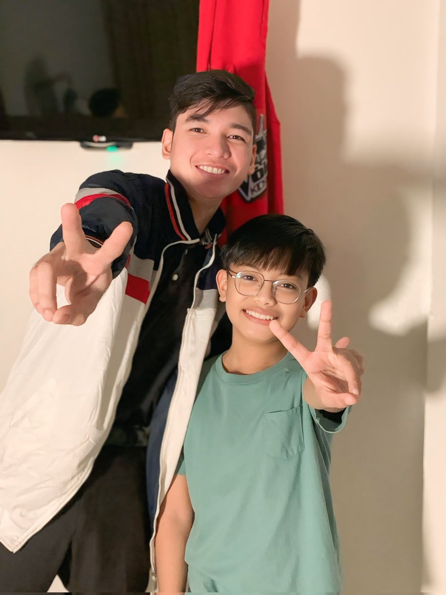 Jason_Rosario20's tweet photo. Congratulation shawny ♥️ 👏 

#TVKAkoAngPinili
@Shawnhendrix01
#TVKShawnAgustin

Shawn on TheVoiceKidsPH
ShawnHendrix on TVK https://t.co/lZDIYFa1yB