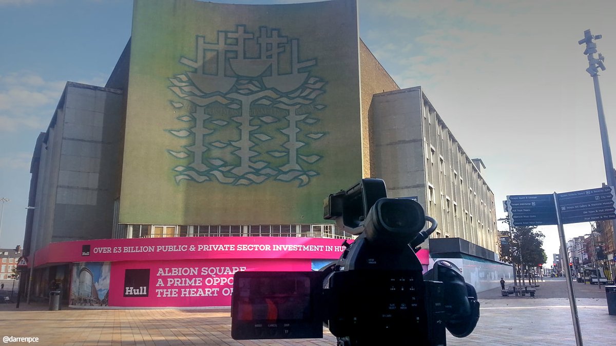 Darren Edwards ダアリン (@darrenpce) on Twitter photo #OTD 2019 -- filming a #Hull Marathon for agency <a href="/eonmedia/">Eon Visual Media</a>. Time? 8am, I think. <a href="/shipsinthesky63/">SHIPS in the SKY🚢Hull</a> #OTD 2019 -- filming a #Hull Marathon for agency <a href="/eonmedia/">Eon Visual Media</a>. Time? 8am, I think. <a href="/shipsinthesky63/">SHIPS in the SKY🚢Hull</a>