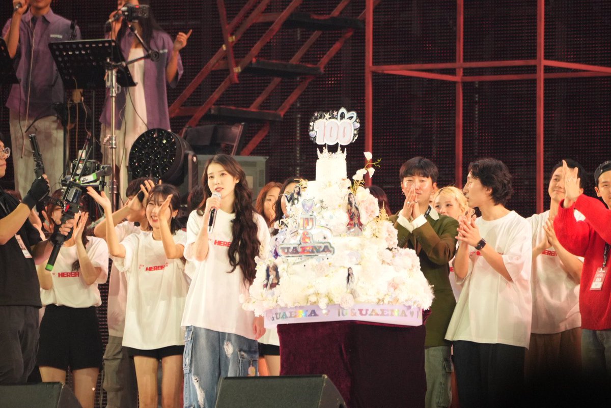 daph 💌 tweet media