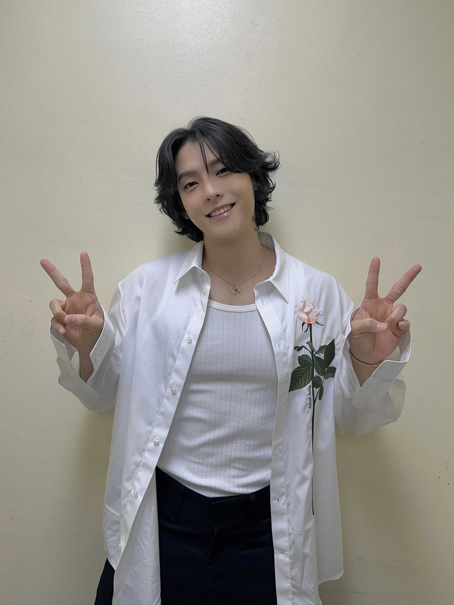 BTOBCOMPANY's tweet photo. [📂]

📂 B:CHIVE
└📁 2024 HUTAZONE [24/7] 2회차

새벽 공기에 멜로디가 떠오를 때
꿈만 같은 허타존 기억을 품에 안고
하루를 또 살아갈게요! 조심히 들어가요❤️

#비투비 #BTOB
#FANMEETING #HUTAZONE
#이민혁 #LEEMINHYUK 
@btob2mh https://t.co/WIYuiIoILY