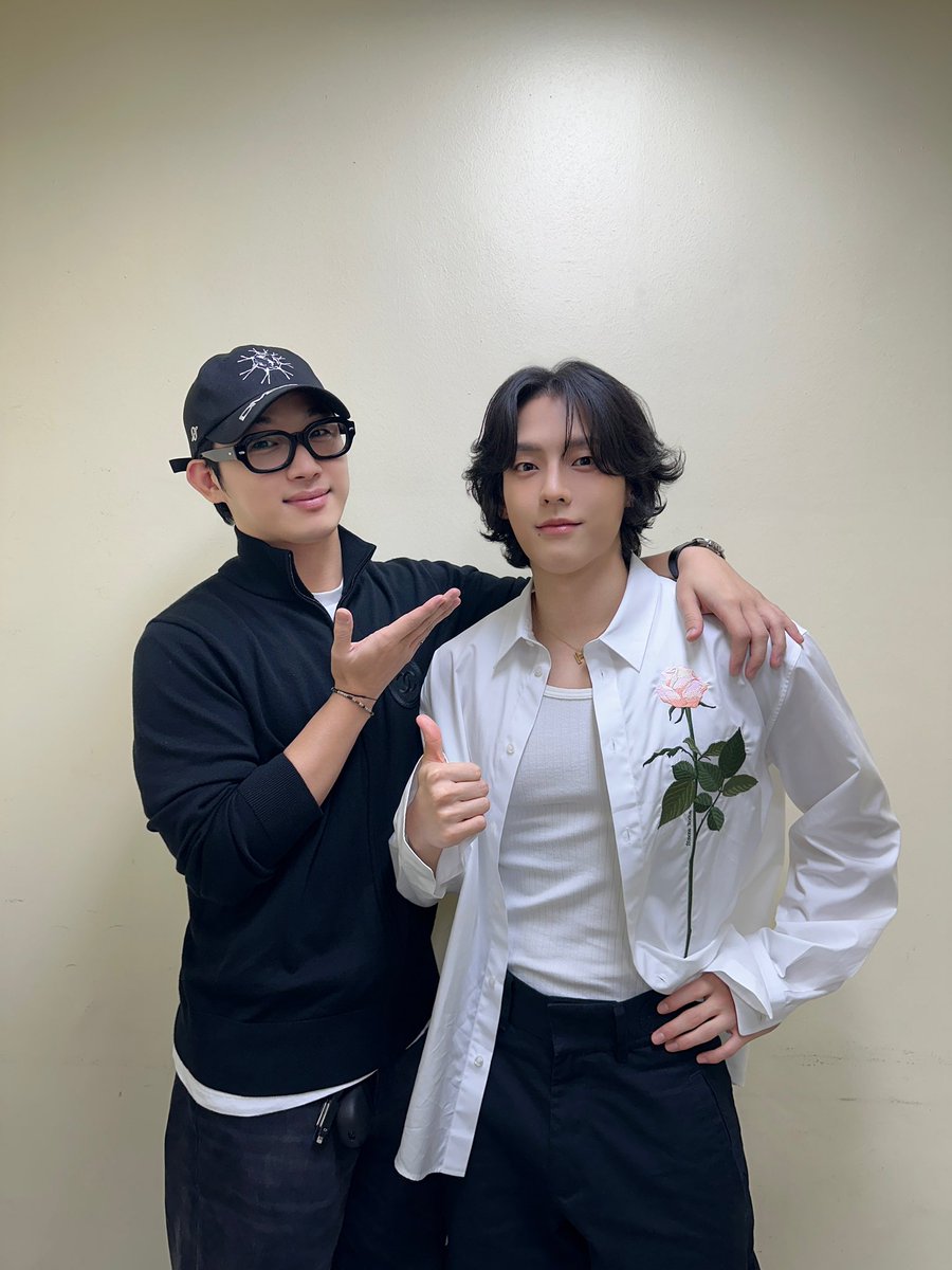 BTOBCOMPANY's tweet photo. [📂]

📂 B:CHIVE
└📁 2024 HUTAZONE [24/7] 2회차

허타존 DAY2도 완벽히 행복!! 

곰식🐻 너는 나를 미소 짓게 하는 최고의 친구야
-람찌가🐿️

#비투비 #BTOB
#FANMEETING #HUTAZONE
#이민혁 #LEEMINHYUK 
#임현식 #LIMHYUNSIK
@btob2mh
@BTOB_IMHYUNSIK https://t.co/J0Y0EwE1ww