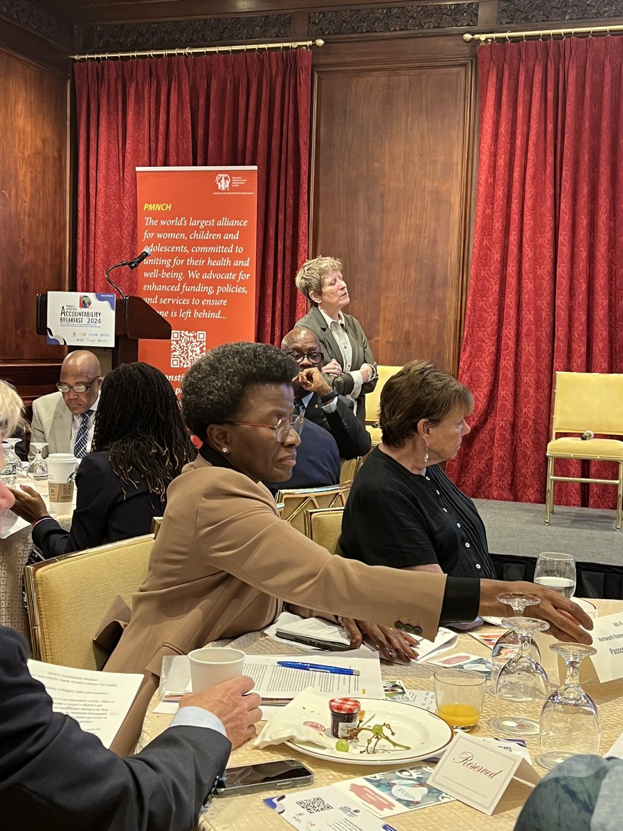 FlaviaBustreo's tweet photo. @HelenClarkNZ has a very powerful rallying call for all partners in @PMNCH to accelerate actions to reduce #maternal #newborn #child #adolescents deaths and implement the #WHA77 country implementation
#partners4change
#accountability
@gilmoreksure @khosla_rajat
@JoyPhumaphi_ https://t.co/HnfDeaGF4w