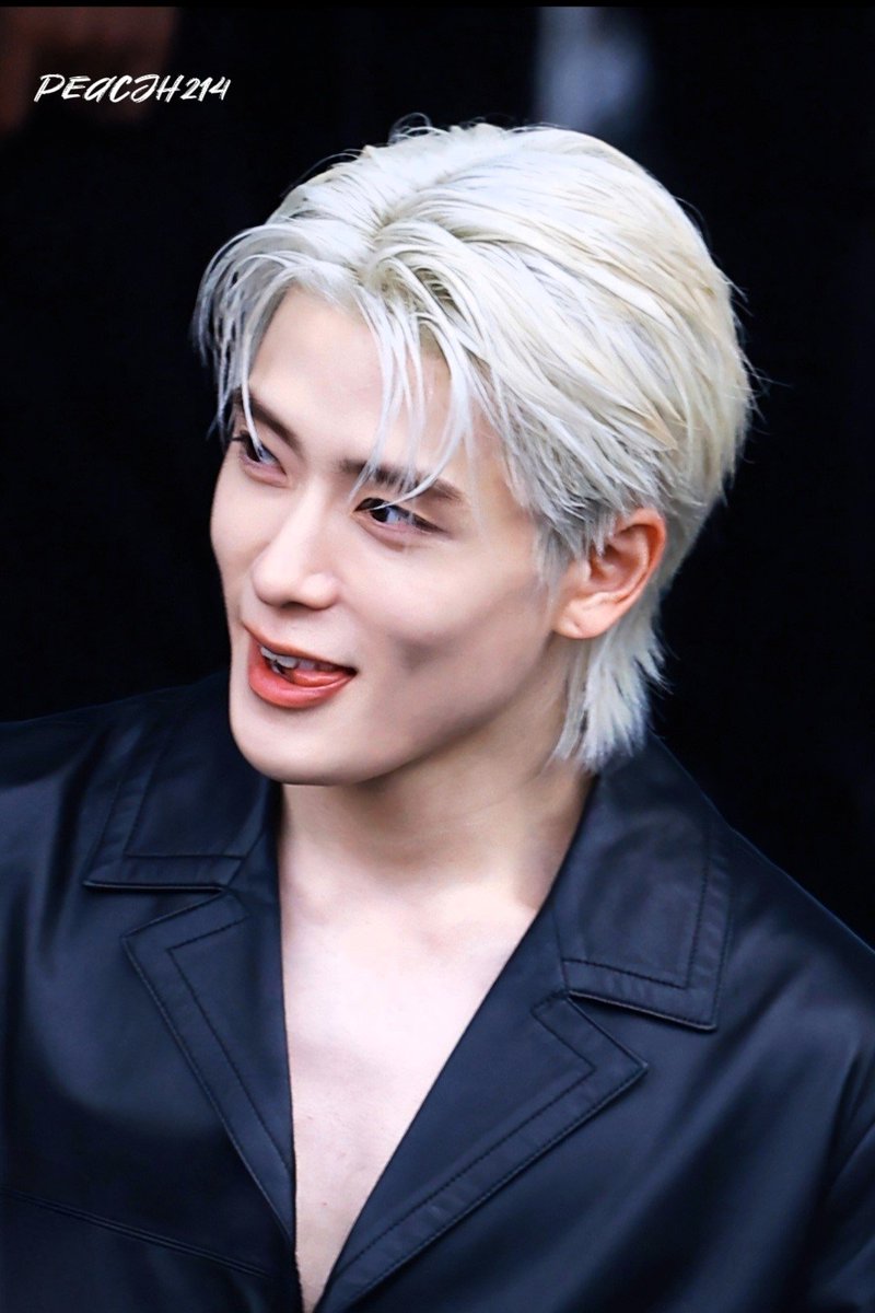 240919 PRADA 

#재현 #Jaehyun 
#PradaSS25 #PradaSS25xJAEHYUN