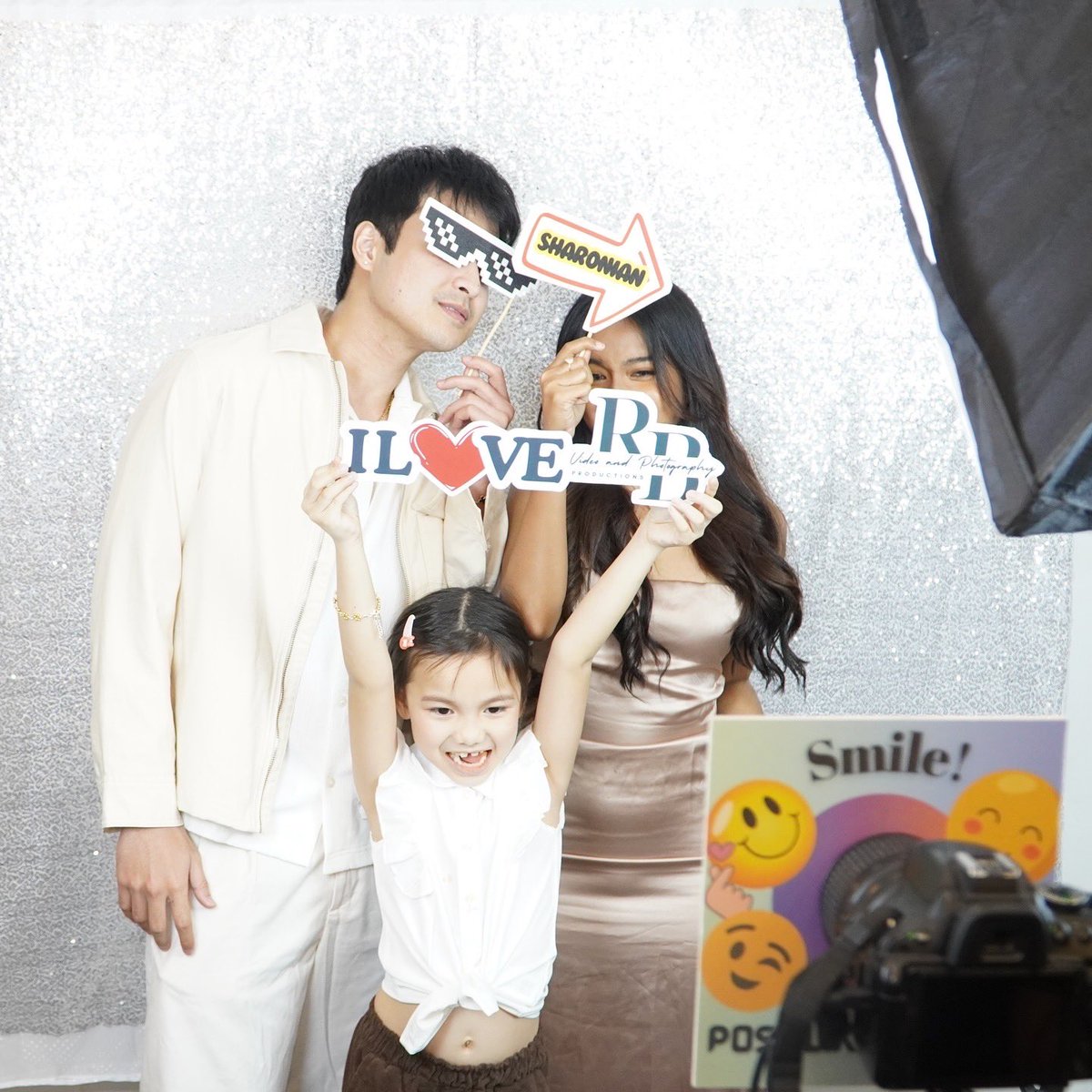 KJArchersOFC's tweet photo. Captured in this moment with Krissha and Jerome at the photobooth! 📸✨ Together with cutesy @iamhellodani 

@imkrisshav @ponce_jerome 

365Days WithKRISSHROME 

#KrisshRome 
#KrisshRomeArchers
#IsangTaonNaAngArchers https://t.co/5B84mNrU8d