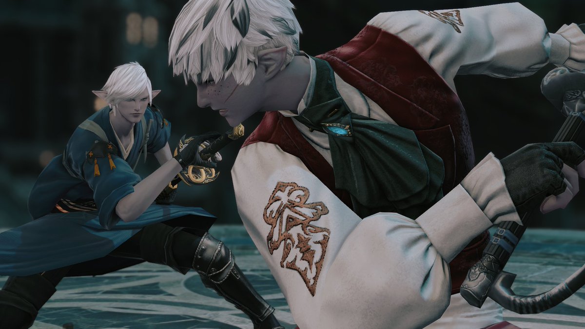 EscherStrange's tweet photo. Two grey-skinned Ishgardian elezen 
Duelling in Empyreum 
Because I can.  

#GPOSERS #EorzeaPhotos #ElezenHours #ddmods https://t.co/Nece1QMw1m