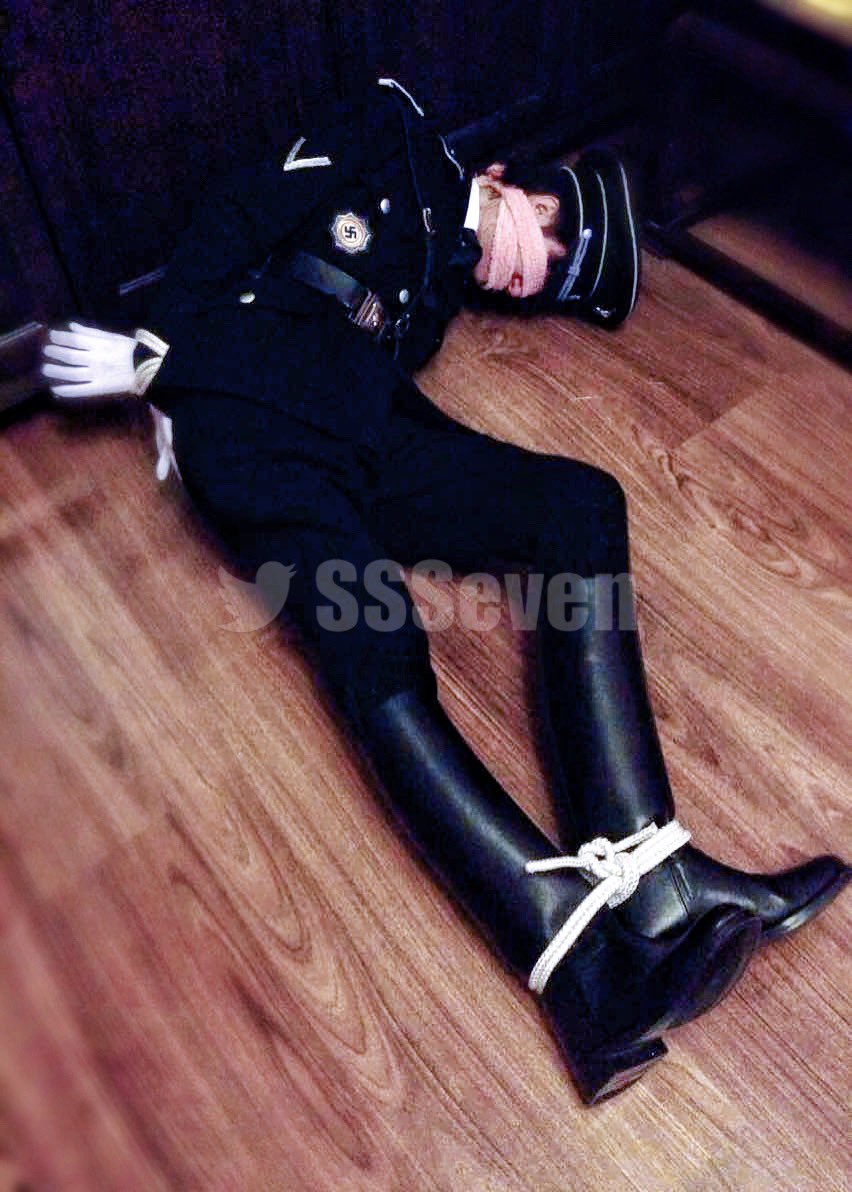 SSSeven0S1M's tweet photo. 😵
#boots #马靴 #模拟杀 https://t.co/LWx1PxDbZm