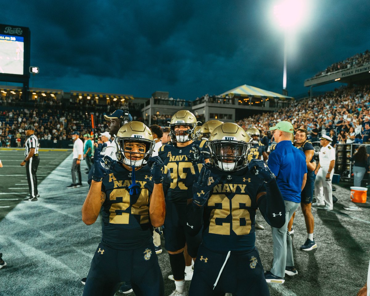 woke up 3-0

#GoNavy | #RollGoats