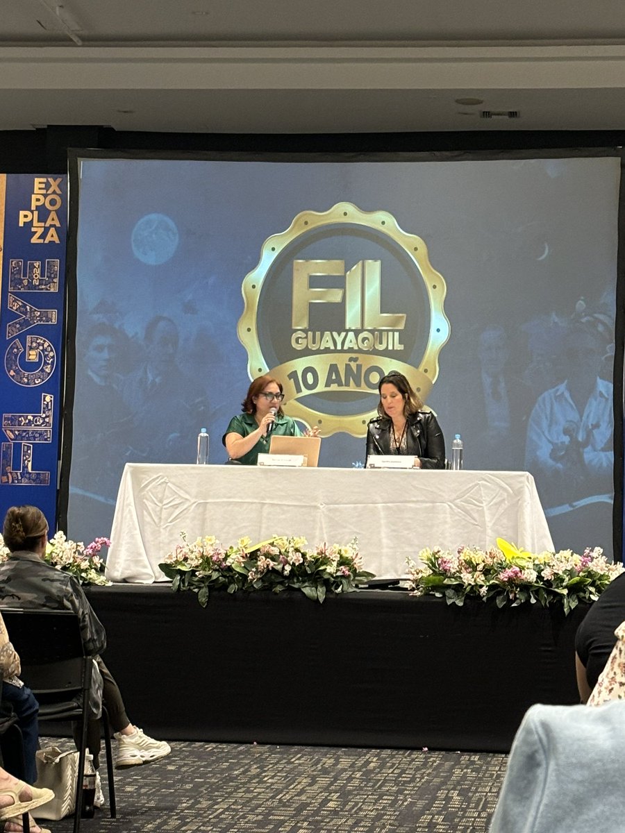 Un poco de las charlas de ayer en la <a href="/FeriaLibroGYE/">FIL Guayaquil</a> 🙌🏻 qué maravilla de encuentros y aprendizajes. @MonaOjedaF, @mariafernandamp , <a href="/AgusBazterrica/">Agustina Bazterrica💚🏳️‍🌈</a> <a href="/pietrospeggio/">M@rc€|o B@ez Mez@</a> ,<a href="/candrade1963/">Carolina Andrade</a>