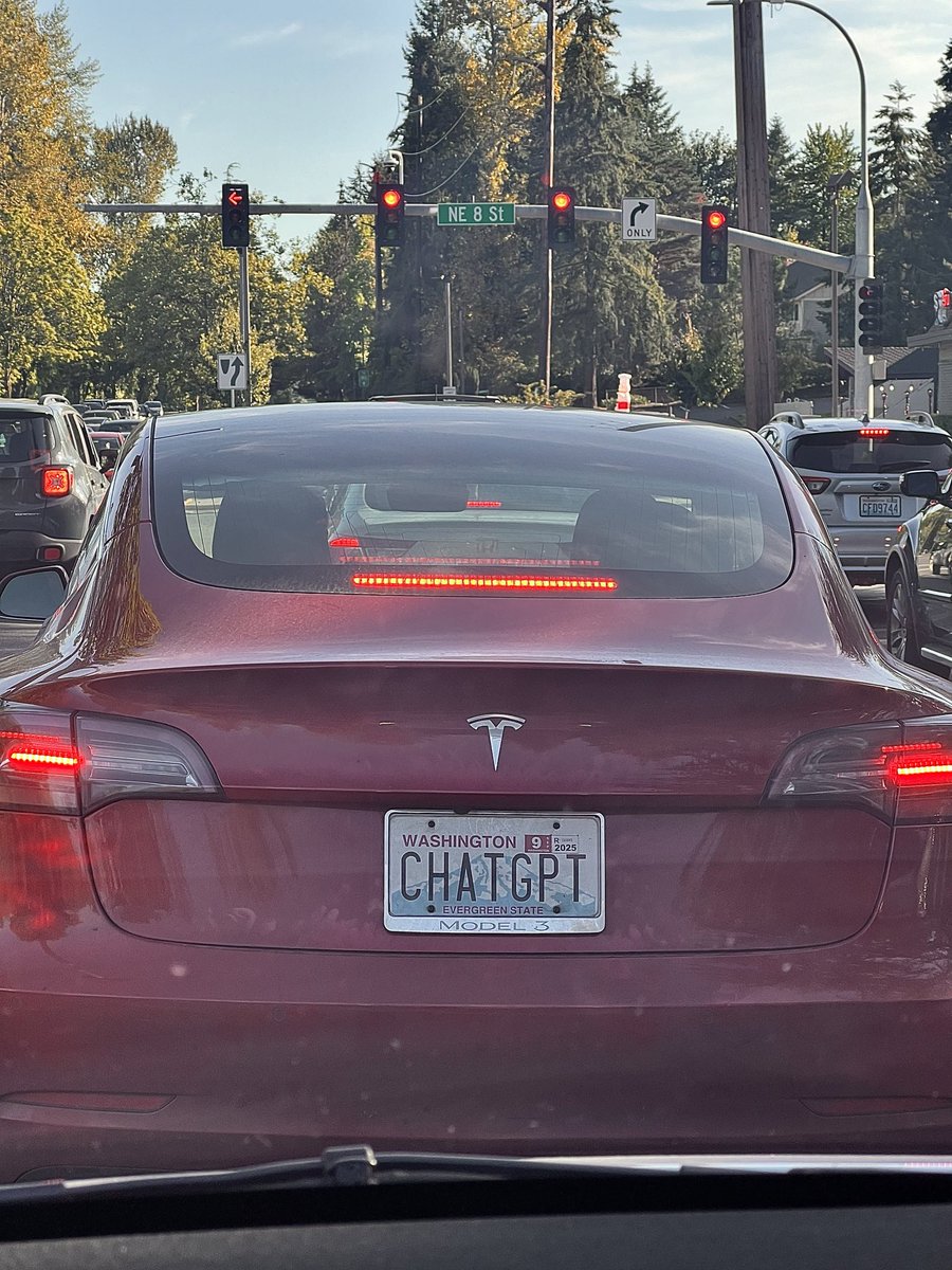 When ChatGPT finally decides to leave the chat and hit the road 🚘