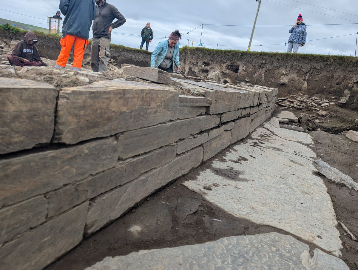 Stone Me tweet media