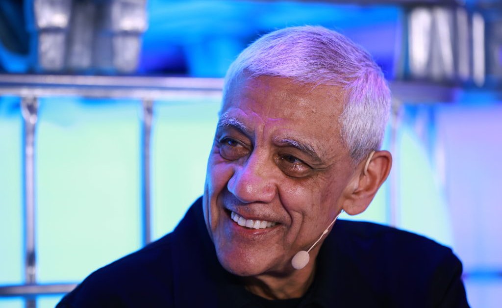 GraceJules25's tweet photo. Why Vinod Khosla Is All In on AI https://t.co/bNPqFy3tIK https://t.co/cUDwWpJSM5
