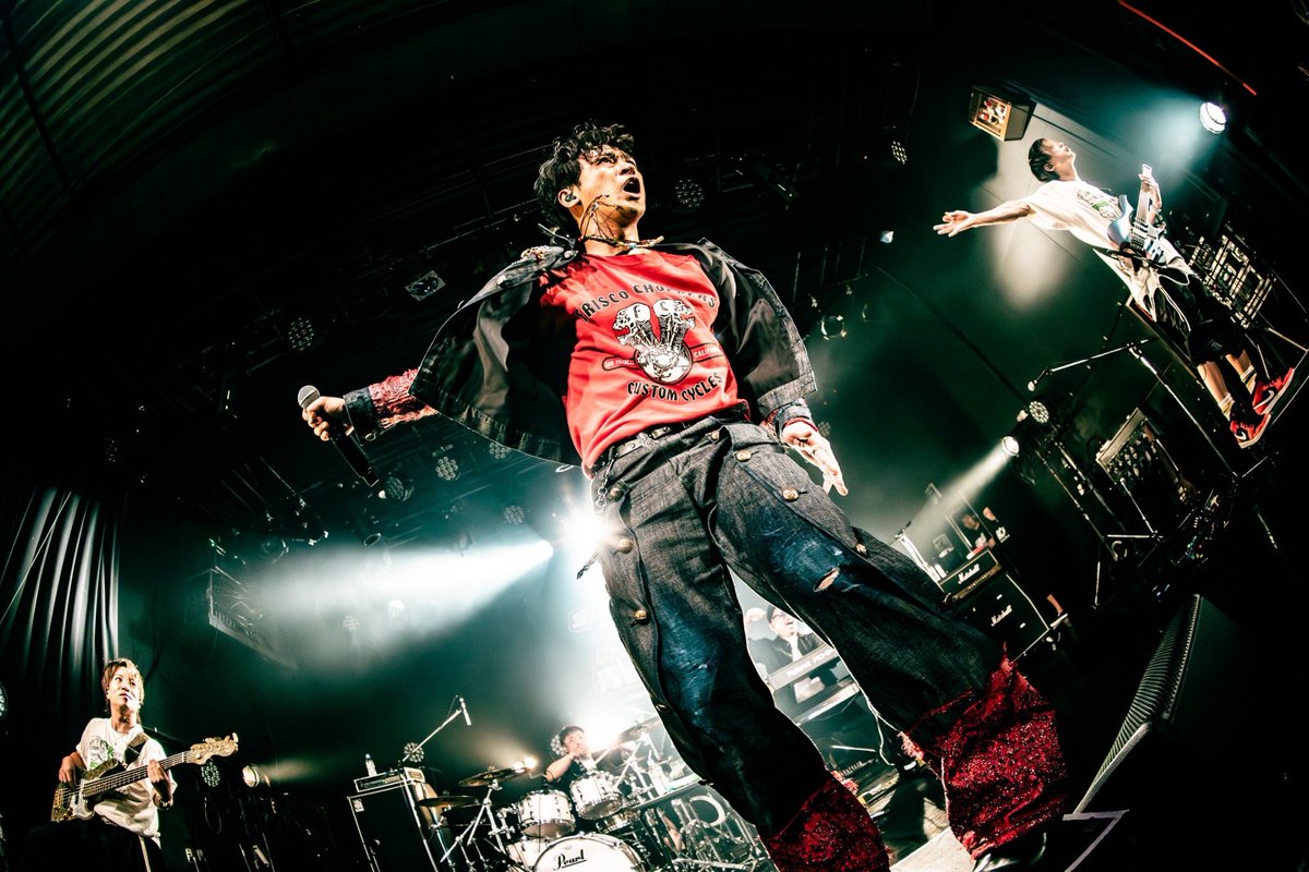 TO_TOSHIMITSU's tweet photo. 札幌ペニーレーン最高だったねぇ！

#青春ヶ丘俊光
#全力疾走ツアー

でたくさん感想聞かせてくれ！！！ 

photo @yusuke_mphoto https://t.co/rNBZpQhogi