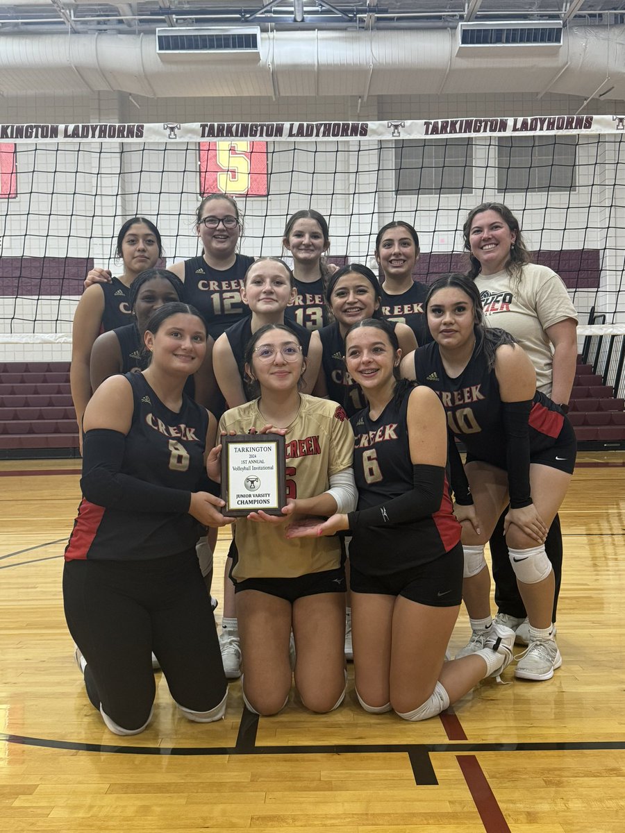 Congrats to JV on their first place finish at the Tarkington HS tournament!! They went 3-0 and didn’t drop a single set 👏🏼