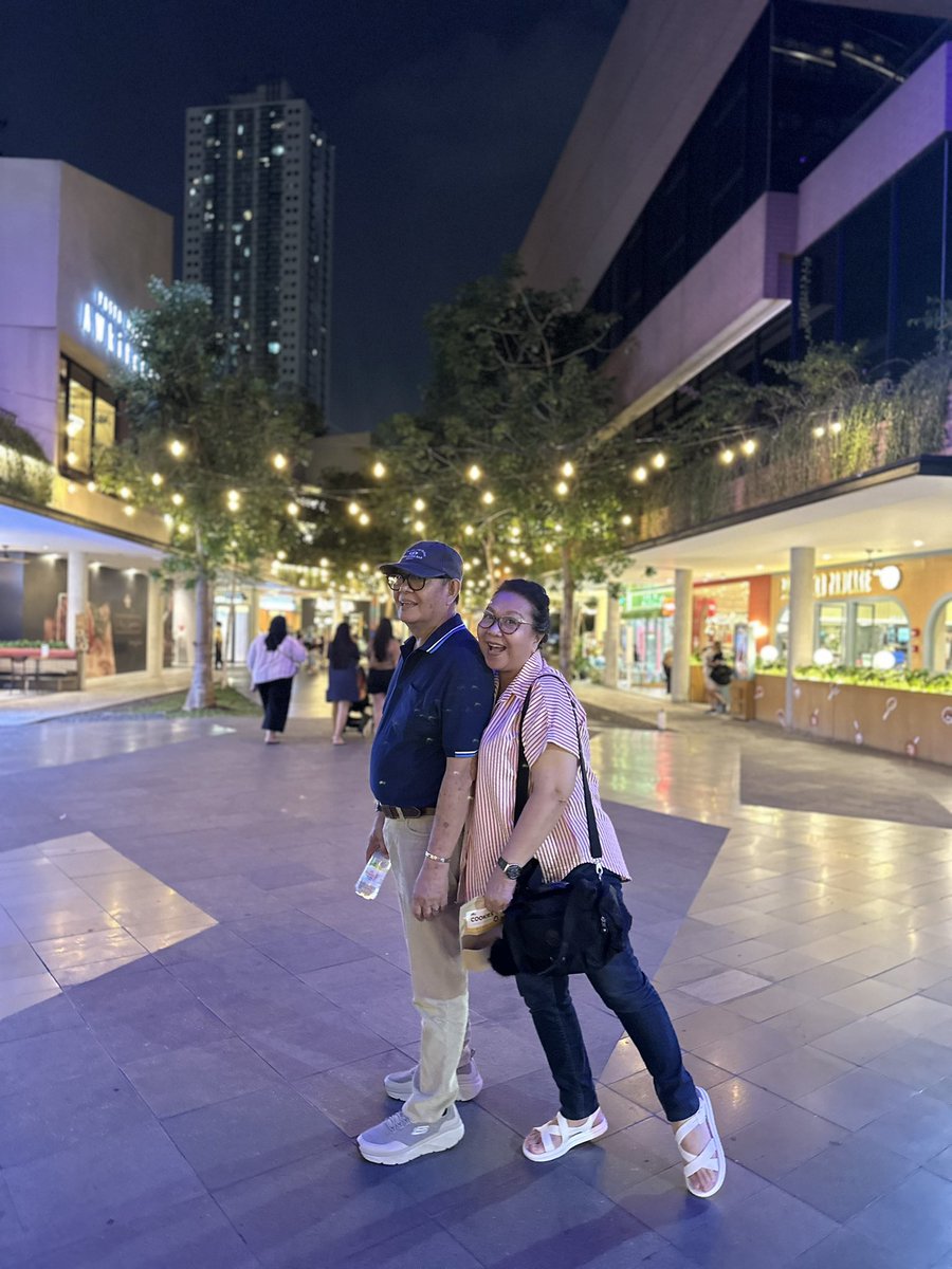 The most secure relationship you have is with your parents. You don’t need to be anyone else—they love you just the way you are and want to take care of you, no matter what. Love you both to the moon and back. Stay healthy and lovely, please 🥹.