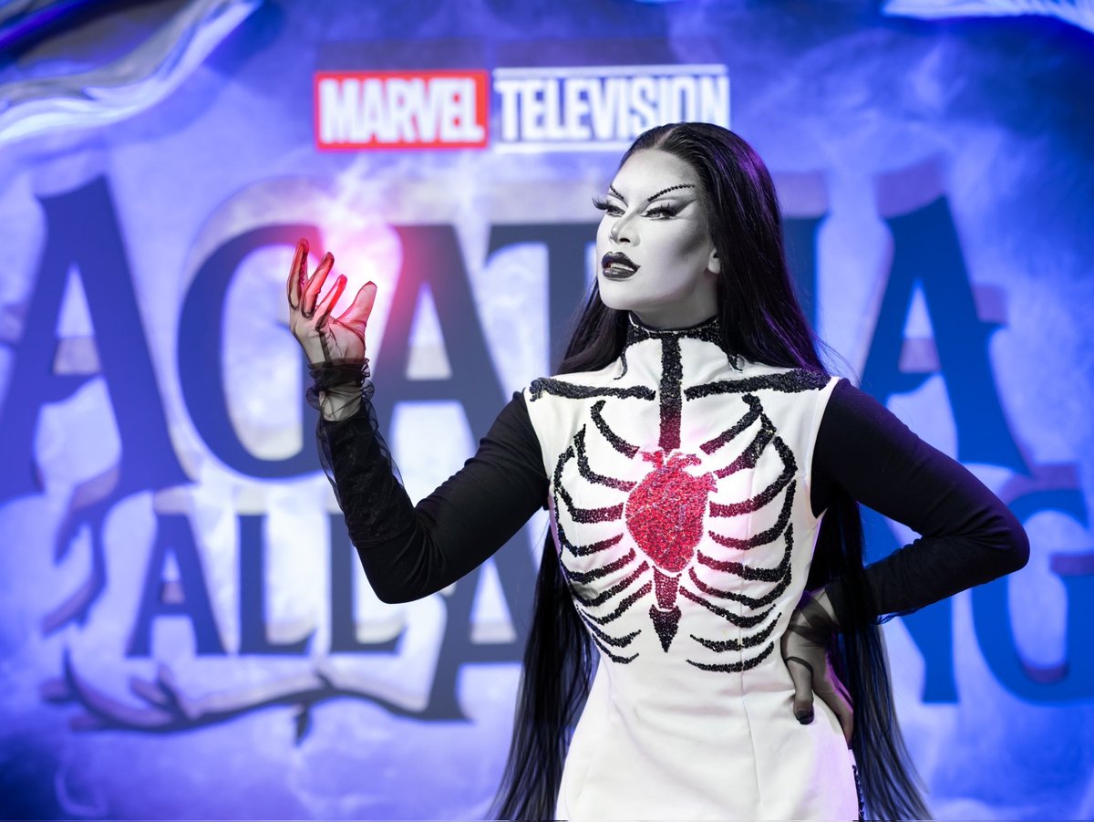 theshortgunn's tweet photo. I'm Giving Detox Vibe 🤣🔮
#AgathaHarkness #AgathaAllAlong #DisneyPlusHotstar #DisneyPlus
#Dragracethailand #DragraceTH #DragracethailandSeason3
#Wowpresentsplus #Wowpresentplusasia
#Shortgun #Teamshortgun https://t.co/JvCkNPO0hF