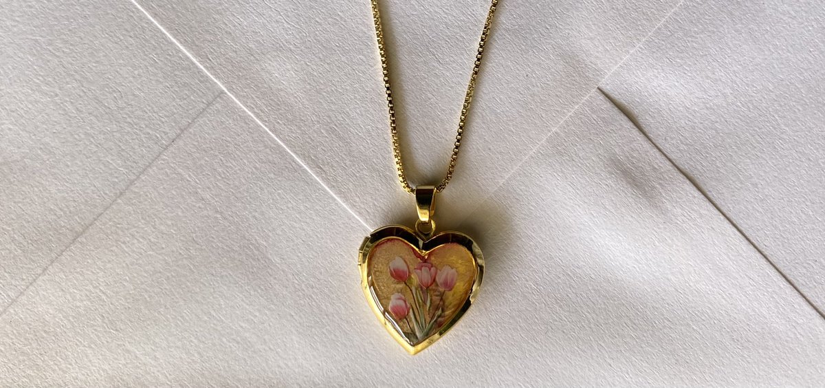 tulip locket🌷