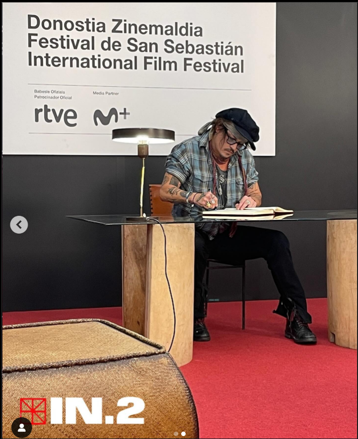 Pleasant_Meadow's tweet photo. A memory of JD & #SSIFF:
"#johnnydepp at the 69th @sansebastianfes official book signing. Later that evening he was presented with the Donostia Award." -- via @in2_film, IG. 9.22.24. https://t.co/JIwjni30Ia