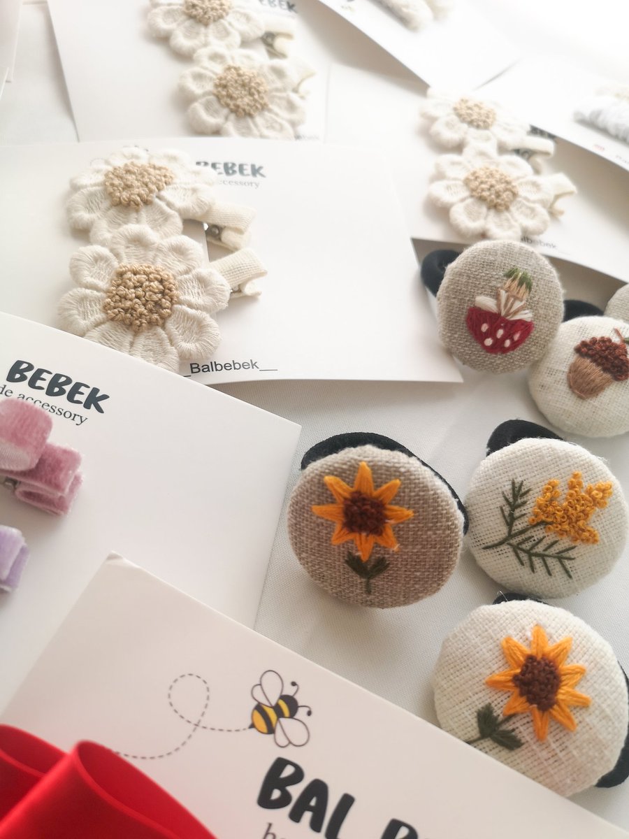 kcaksnr's tweet photo. @ajdejdjejdjsj Saçı olmayan bebeişkolar içinde bir sürü bandana seçeneği olan o küçük işletmesindir 🥲🫠 https://t.co/JkCGmQYKuf