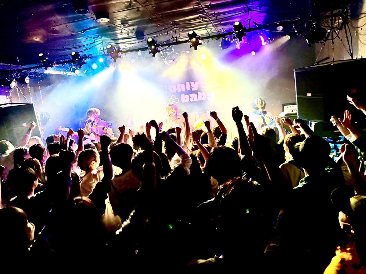 Half_time_Old's tweet photo. 9/22(日)📍仙台LIVE HOUSE enn3rd

本日は久々の仙台 enn！
osageとともに最高のツアーの兆しを
作れました！本当に感謝。

楽しかった！！

次回のHalf time Old 「#私の風采」
リリースツアー"only baby"は来月。

対バン後半戦はOKOJOと
10/17.18の福岡と大阪でツーマンです！
是非お越しを！！ https://t.co/bonVYHP6wB