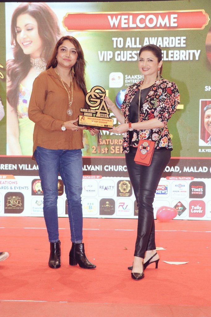ShabnamshaikhHC's tweet photo. Successful achievement added to the records.
Thank you so much for the facilitation and love..
I may continue service to all humanity till my last breath.
Insha Allah 
Jai Hind 

#goldengloryawards #shabnamshaikh 
#helpcarefoundation #shabnamshaikhproduction  #explore #award https://t.co/6kLdlj2abD