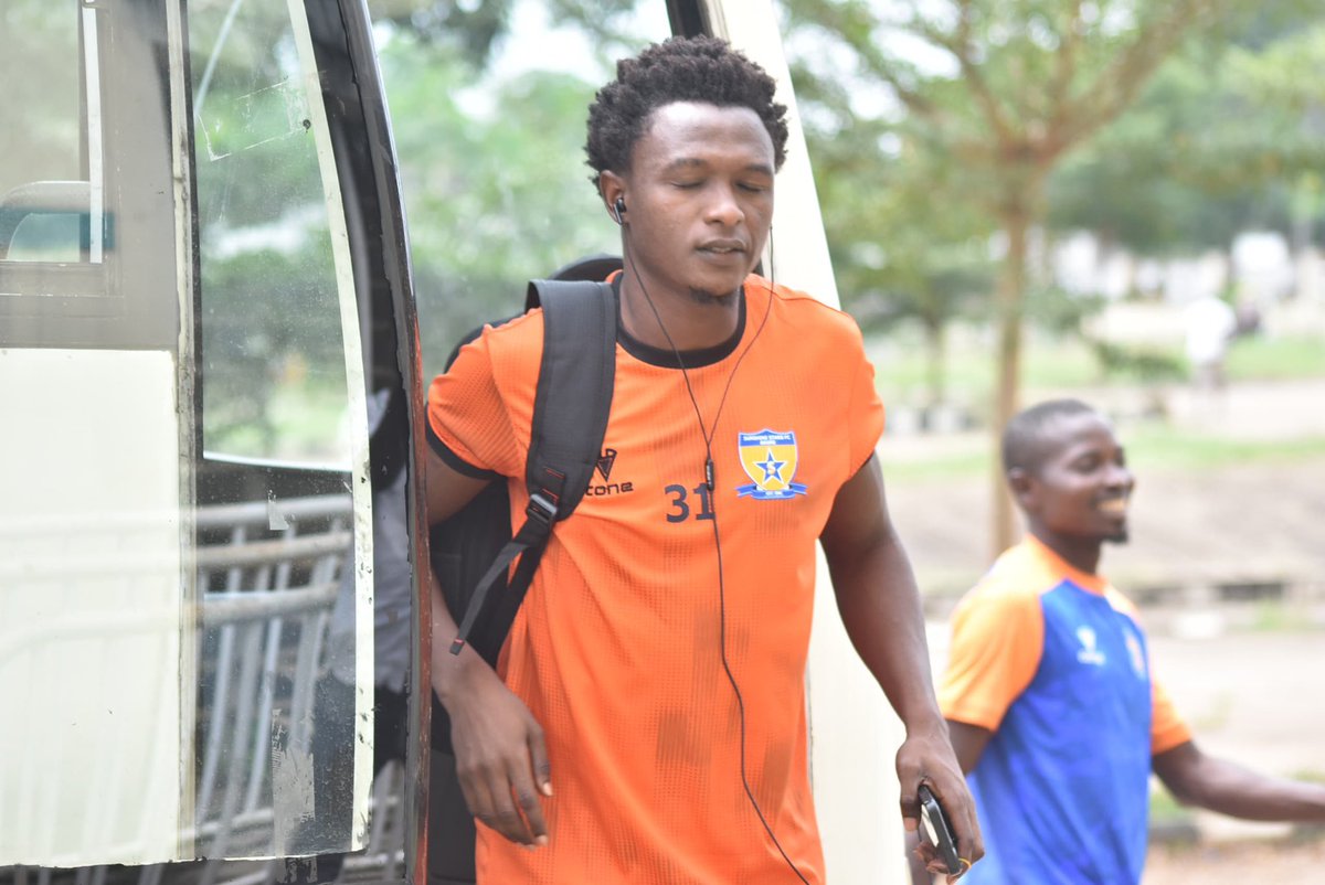 ssstarsupdates's tweet photo. Team Arrival: Owena Whales touched down for the clash against @AbiaWarriors
Kick off 🔜
🟠⚪️🔵✨
#SUNABI // #NPFL25
#Owenawhales
#SunshineStarsUpdates https://t.co/3BzdD4o0wD