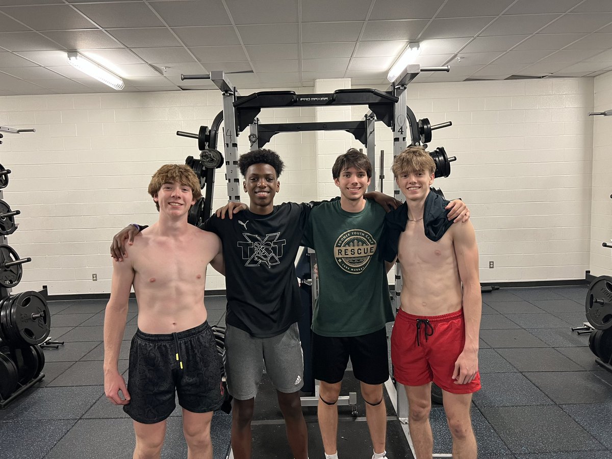 FMHS Boys Basketball (@fmhsboysbball) on Twitter photo PC ⭐️⭐️⭐️⭐️ of the week! <a href="/Caleb_Massey3/">Caleb Massey</a>, Braylon Watson, Holt Travis and Andrew Payne!!!
#Brotherhood PC ⭐️⭐️⭐️⭐️ of the week! <a href="/Caleb_Massey3/">Caleb Massey</a>, Braylon Watson, Holt Travis and Andrew Payne!!!
#Brotherhood
