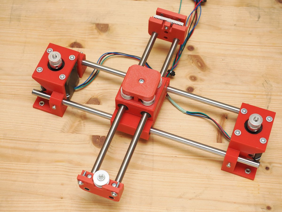 シキシマシン2号、実はX軸の伸縮とY軸の折り畳み機構があったのだった 