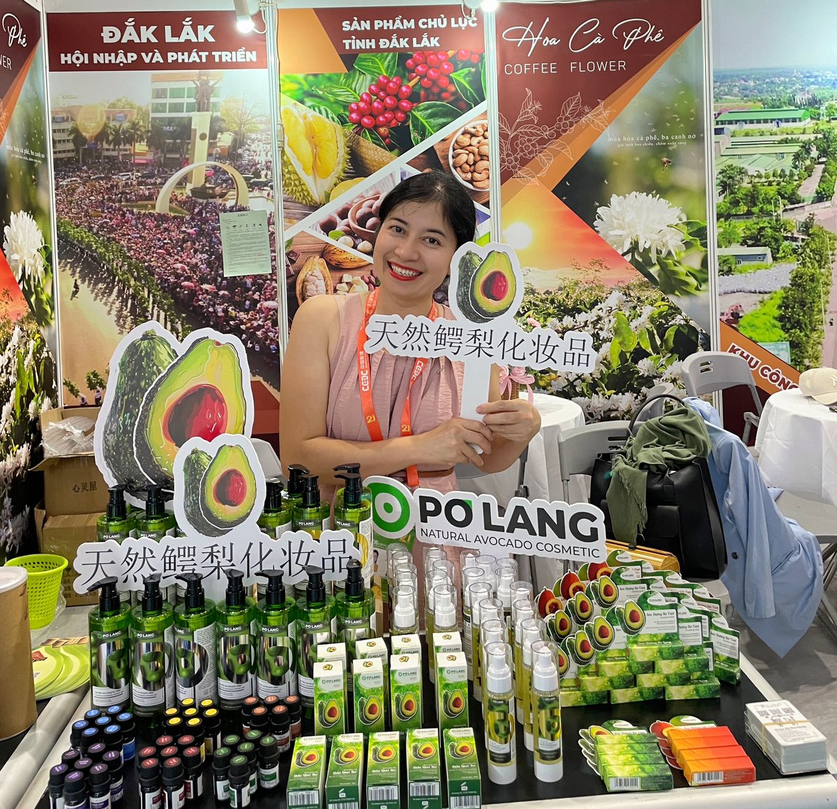 Hằng Pơ Lang | Selena tweet media