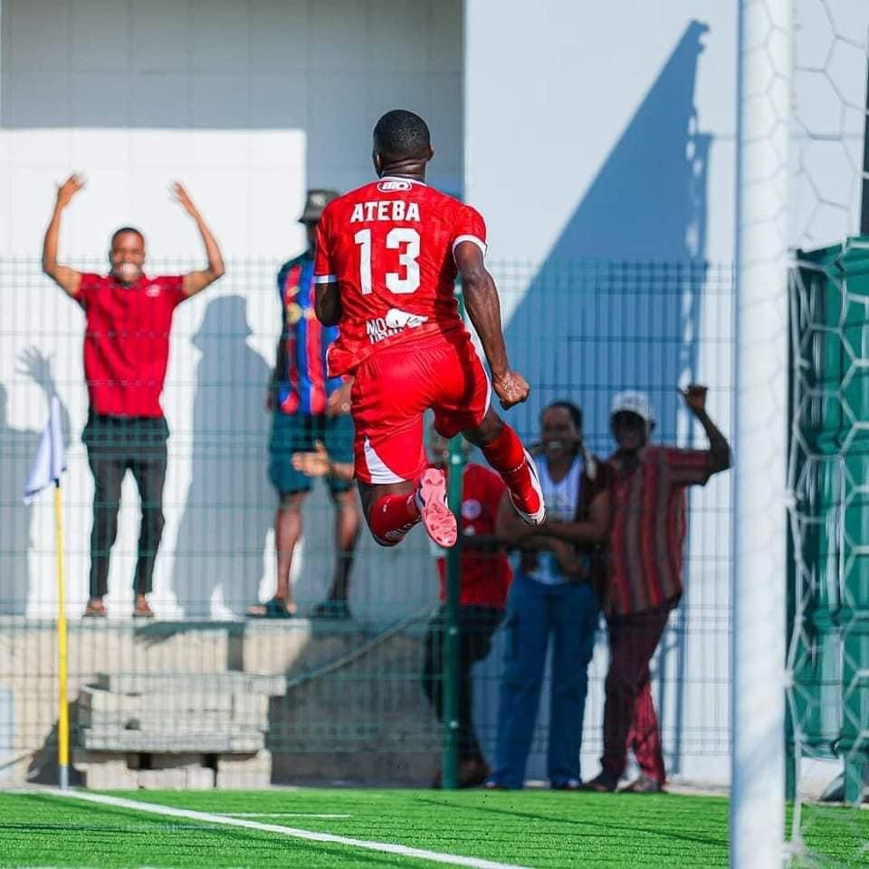 MickyJnr__'s tweet image. Ateba put the Tanzanian giants ahead in this game. ⚽️ 

Simba 2-1 Al Ahli Tripoli

Aggregate: 2-1. 

#TotalEnergiesCAFCC 
#CAFCCwithMicky