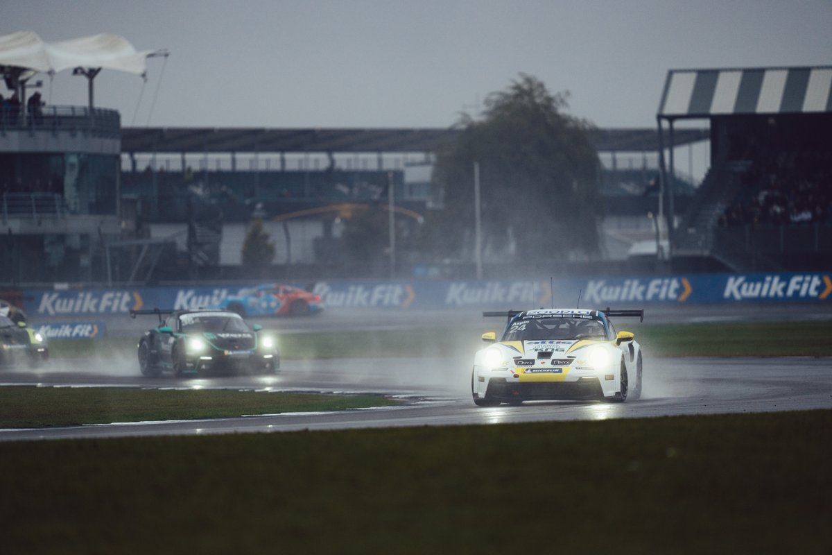It's almost time for the second race of the day at Silverstone. It's still wet, but not quite as bad as this morning!

Watch live: tiktok.com/@itvsport